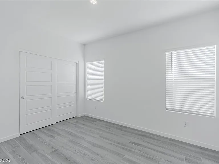 3380 Sunlight Grove Ln — Photo 12