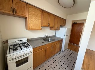 140 Grand Ave, Hackensack, NJ 07601