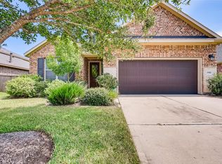 1916 Cedar Ridge Ln, Houston, TX 77089