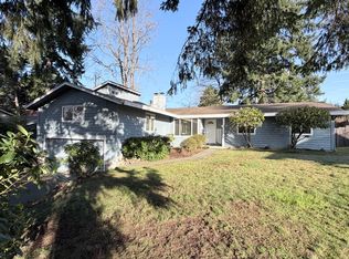 15318 NE 7th Pl, Bellevue, WA 98007