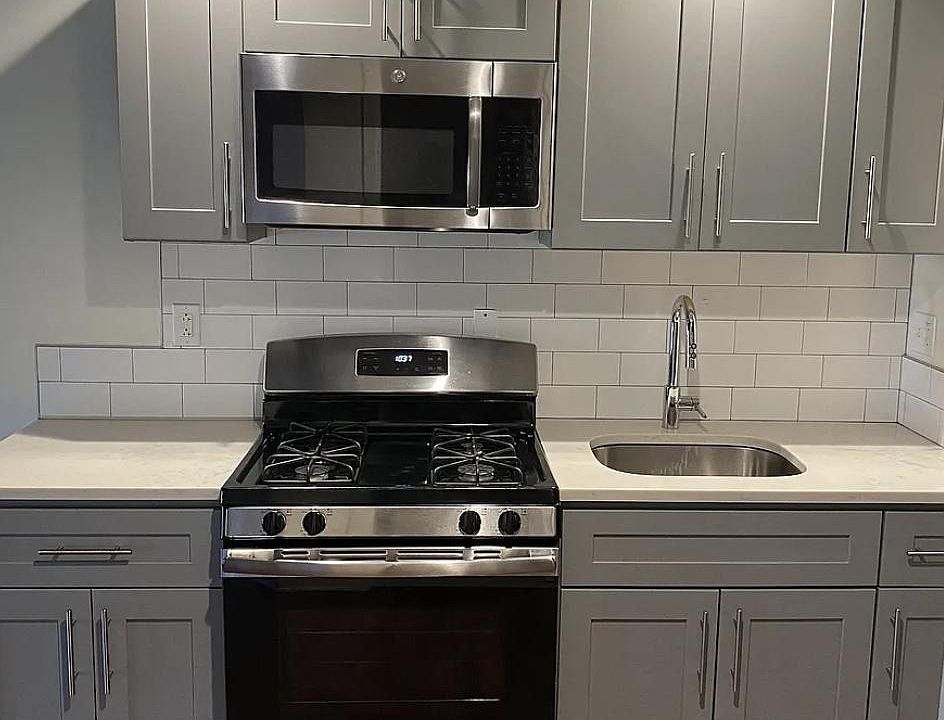 2nd image of 4700 Kingsessing Ave #309