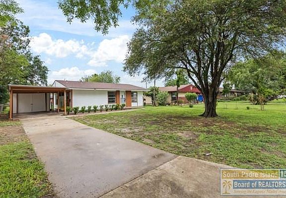 3rd image of 1010 E Sul Ross Ave