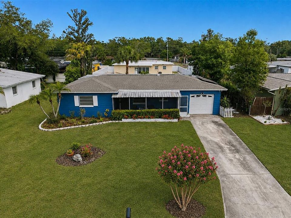 1st image of 2027 E VALENCIA WAY E