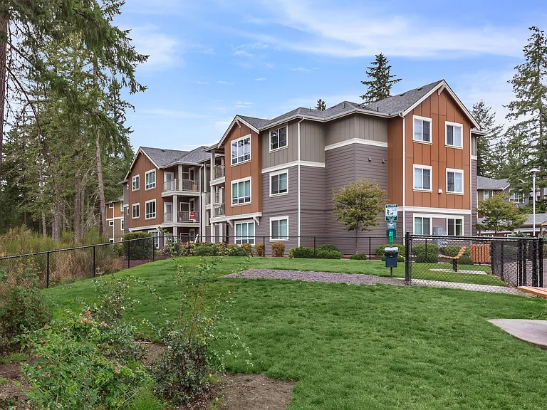 Creekside Village — Photo 46