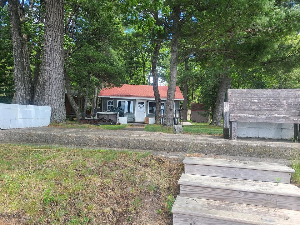 1st image of 6299 Woodland Dr