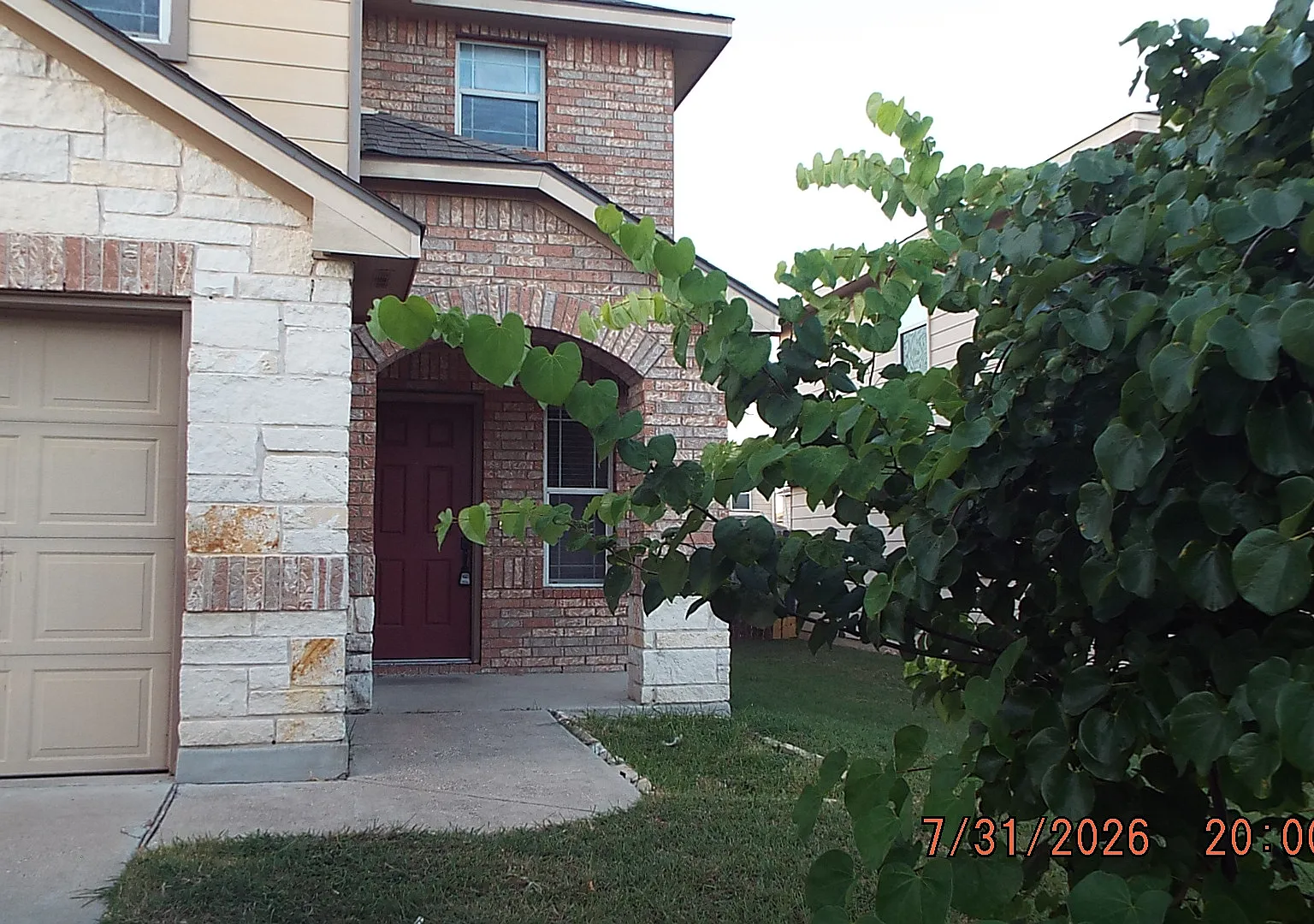 4 bed, 2125 sqft, $2,195 — Photo 2