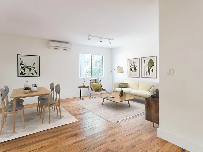 6208 Arroyo Glen St #6 — Photo 1