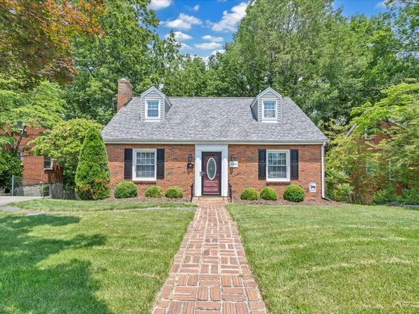 2927 Oak Crest Ave SW, Roanoke, VA 24015