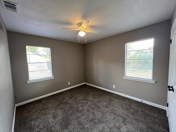 5th image of 4378 Deerland St
