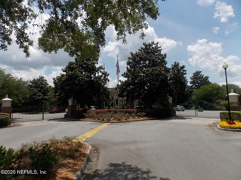 7800 Point Meadows Dr #338 — Photo 12