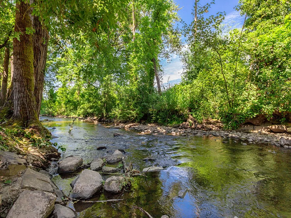 Brookside at Johnson Creek Apartments