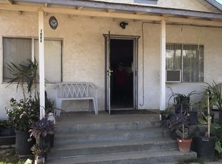 7805 Phillips St, Lamont, CA 93241