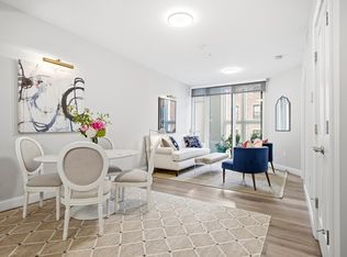 771 Harrison Ave #303, Boston, MA 02118