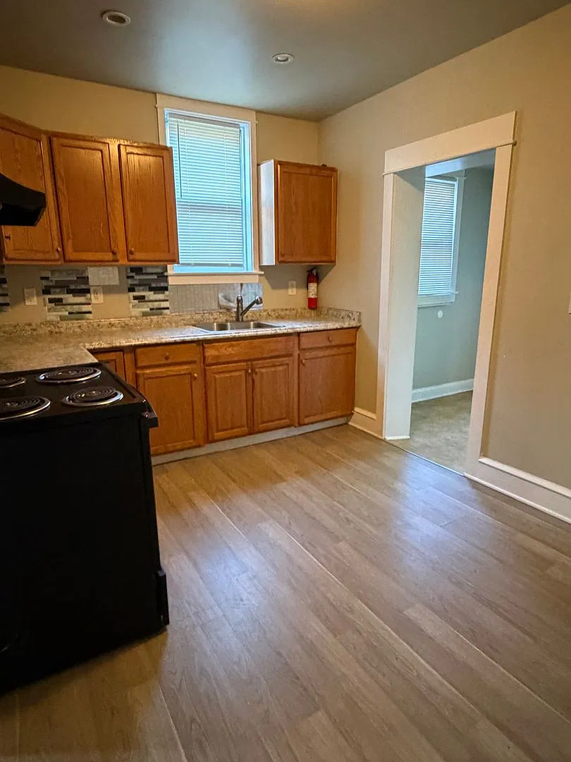 3 Bed Home - Chester, PA — Photo 3