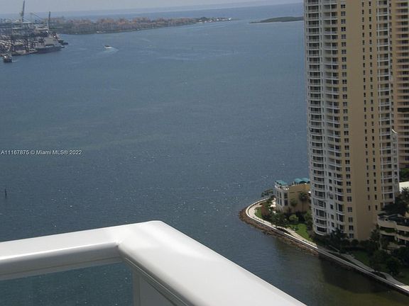 5th image of 300 S Biscayne Blvd #T-3106