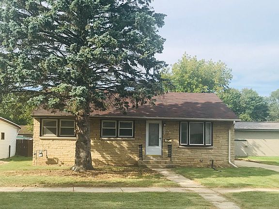 2nd image of 1634 Marion Ave