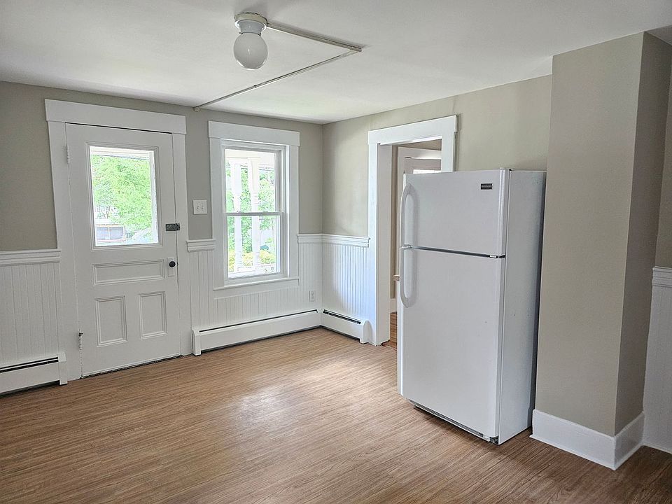 41 Cottage Street 41 Cottage St Milford NH Zillow