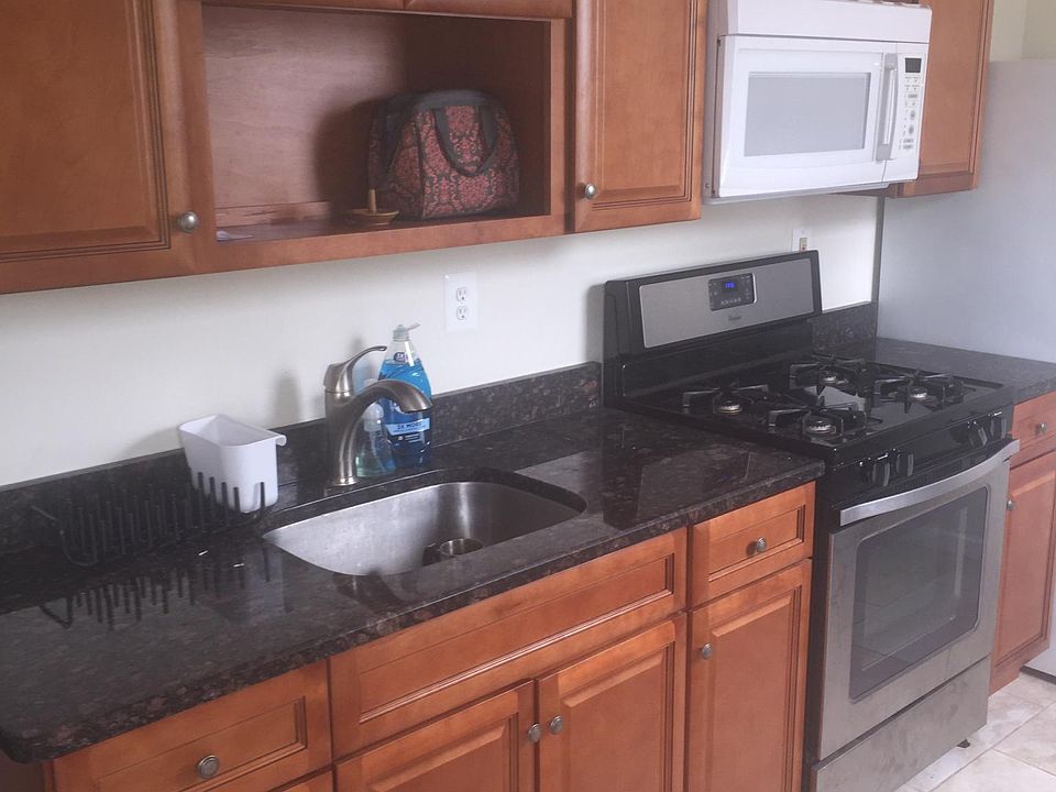 1st image of 257 Krams Ave