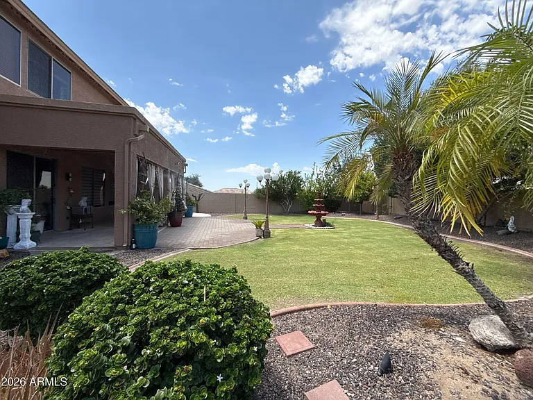 3928 W Range Mule Dr — Photo 2