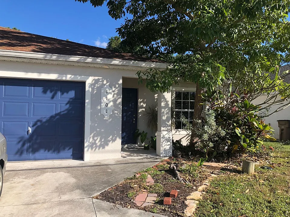 1101 SE 24th Ave
