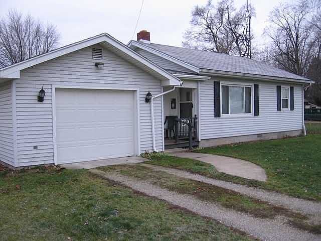 2nd image of 117 W North St