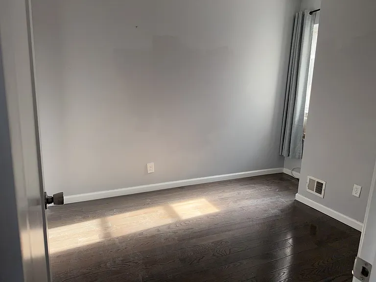 1922 E Passyunk Ave #2 — Photo 8