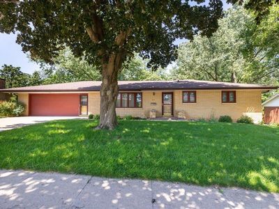 2845 Northridge Dr, Dubuque, IA, 52001
