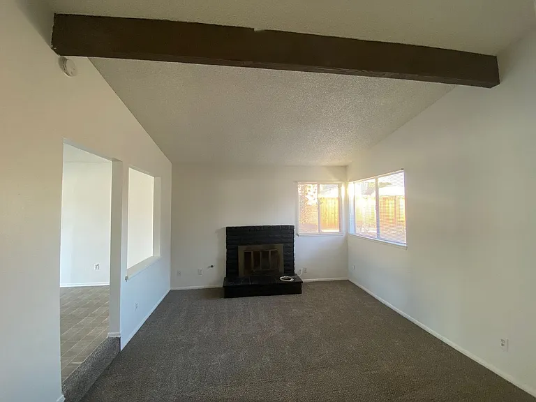 1421 Padua Ave — Photo 3