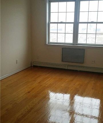 5th image of 6036 82nd St #2