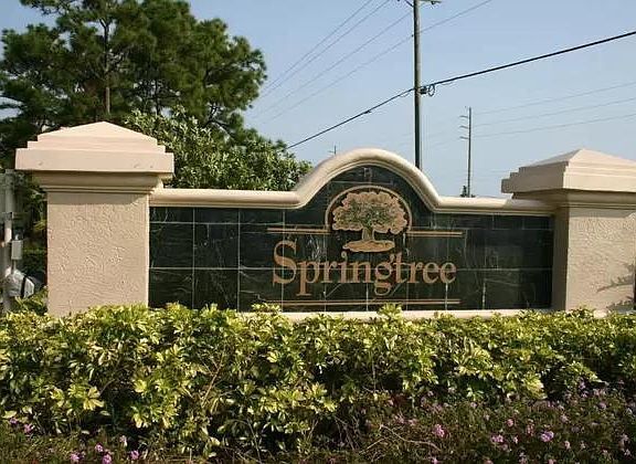 2nd image of 4687 SE Winter Haven Ct