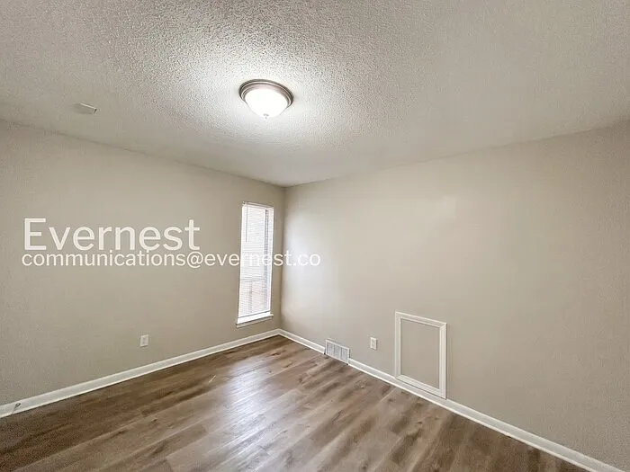 3333 Leschallas Dr — Photo 12