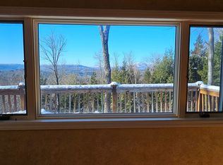 8 Carol Cir, Bondville, VT 05340