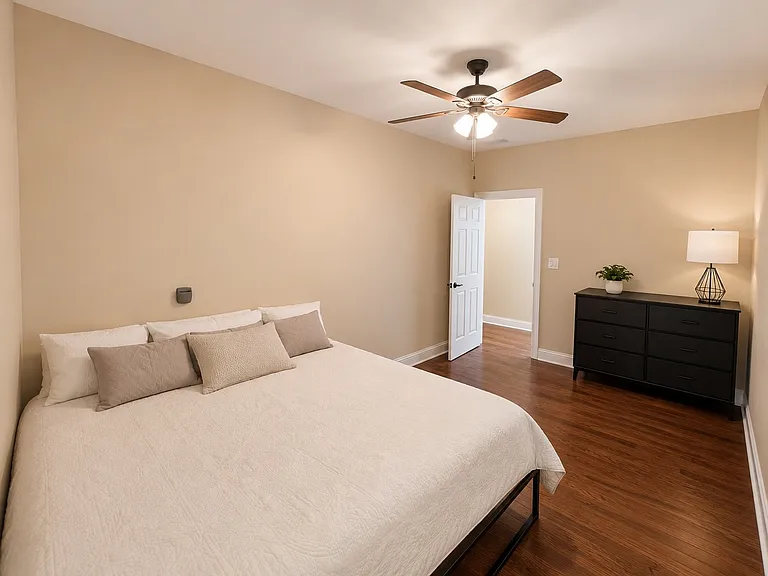 5328 W Leland Ave #1 — Photo 7