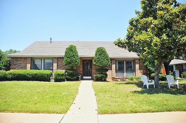 1st image of 326 Ashley Dr