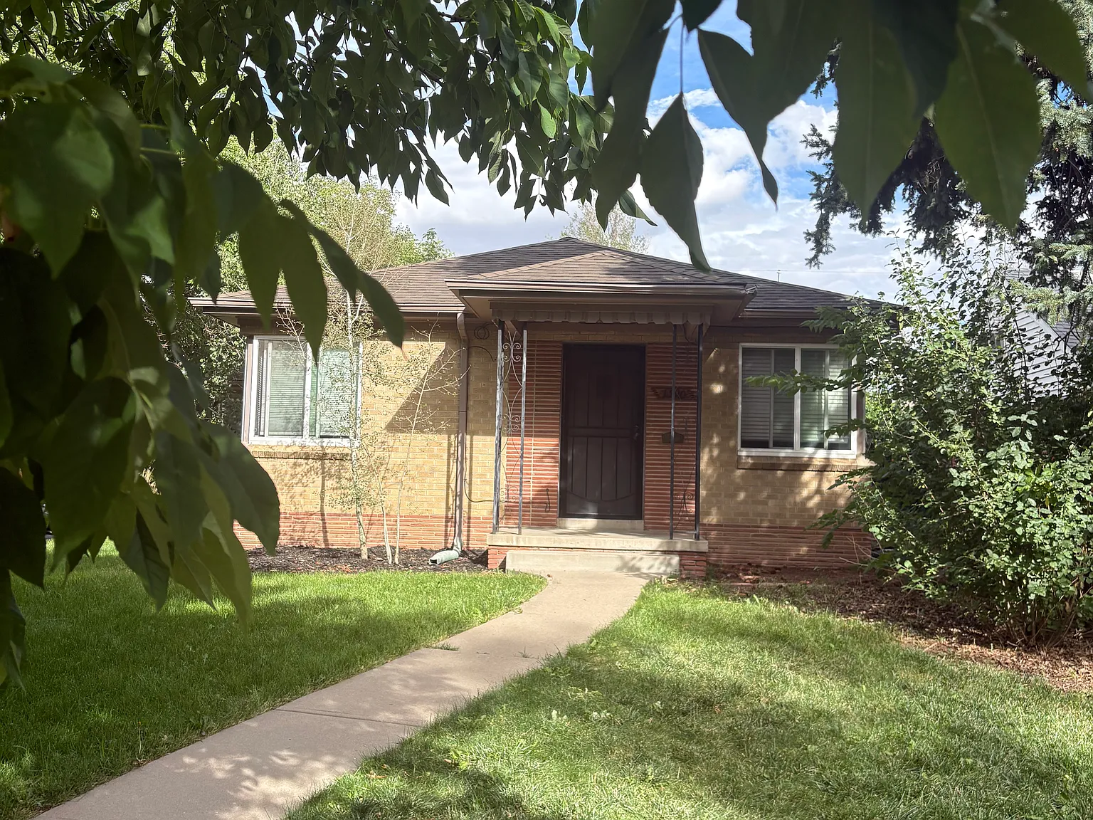2 bed, 1012 sqft, $1,795 — Photo 1