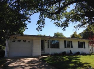 702 E Beaumont Ave, Greenville, IL