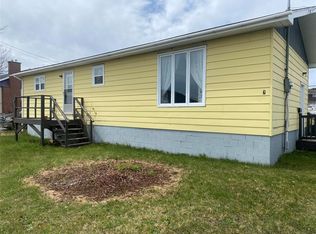 7 Forest Ave, Stephenville, NL A2N1N2