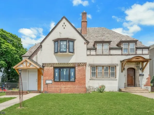 541 Page Ave, Lyndhurst Twp., NJ 07071