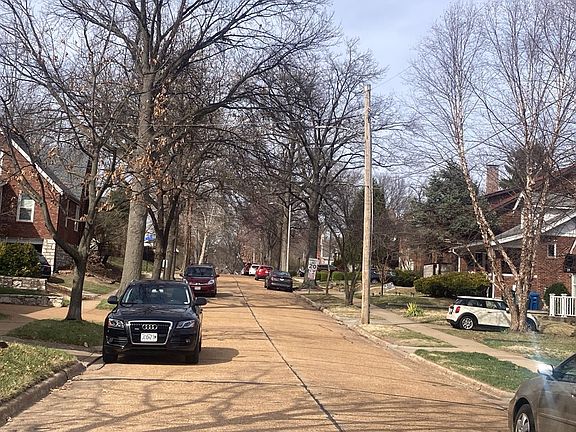 2nd image of 2140 Del Norte Ave