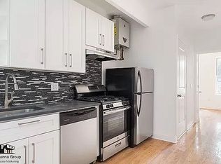 1930 Grove St APT 3R, Flushing, NY 11385