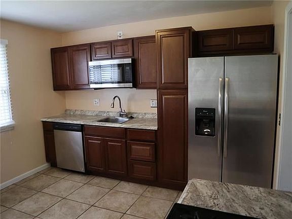3rd image of 1832 S 52nd Ter