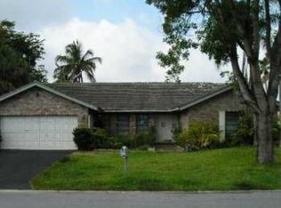 8162 NW 2nd Mnr, Coral Springs, FL 33071