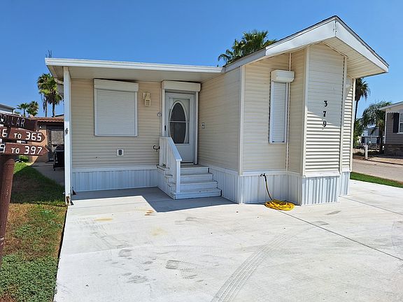 2nd image of 379 Sand Dollar Dr #379
