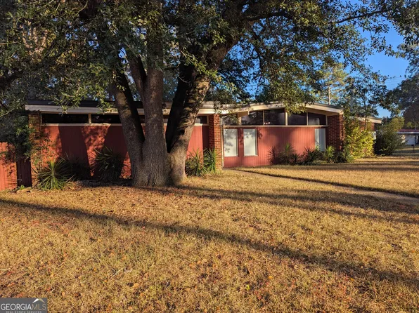 1200 Sharon Dr, Albany, GA 31707