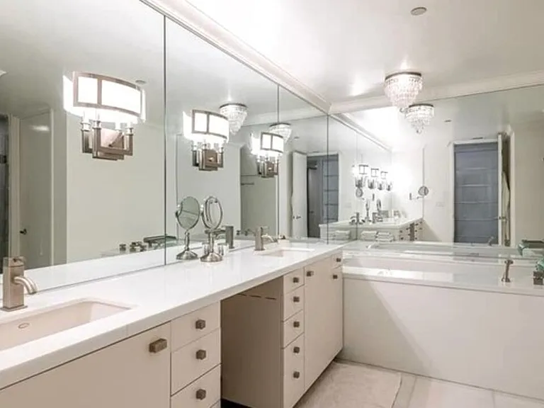 10350 Wilshire Blvd #404 — Photo 13