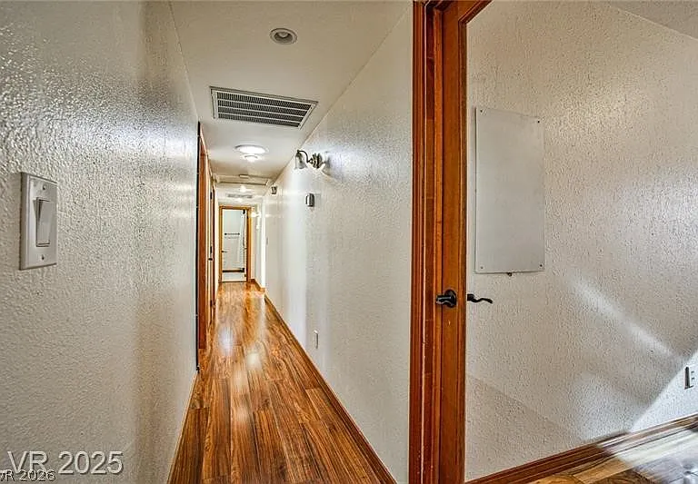 6315 N Park St — Photo 18
