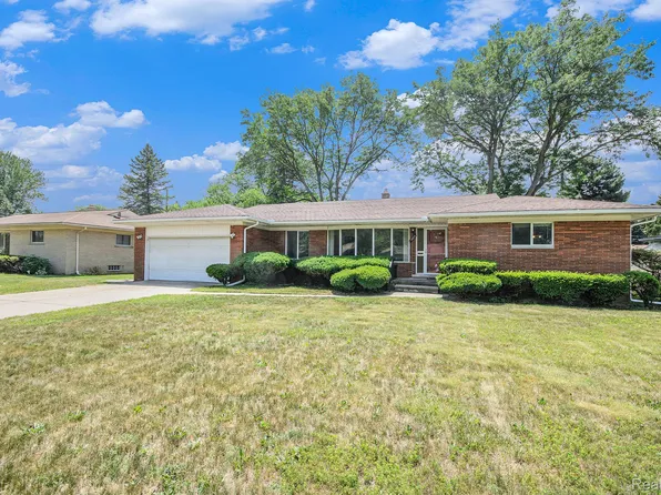 18319 Greenwald Dr, Southfield, MI 48075