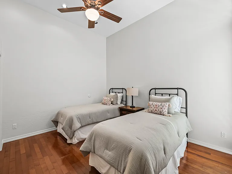 11479 E Beck Ln — Photo 35