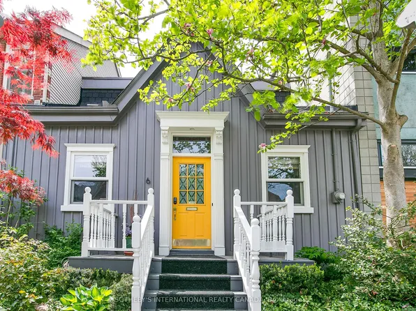 6 Bowman St, Toronto, ON M4X 1T9