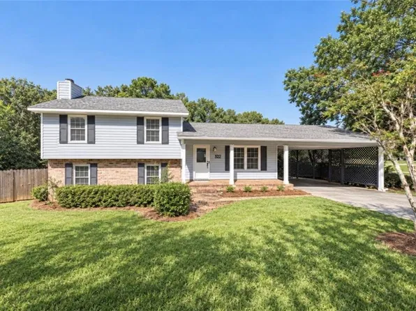 5720 Green Tree Rd, Mobile, AL 36609